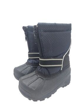 Falls Creek insulated snow boot in Boys’ size 7